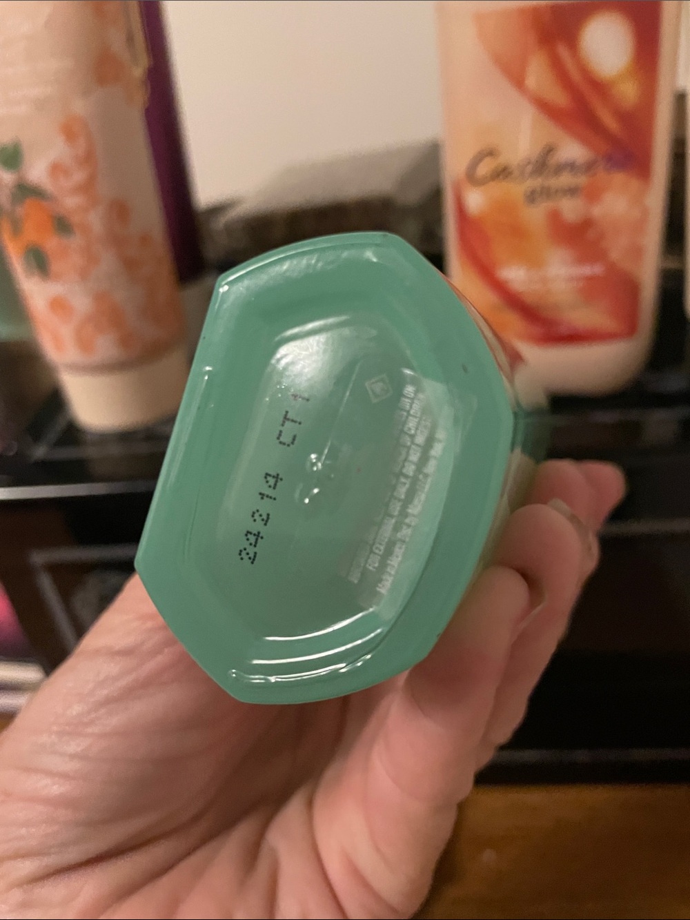 Bath & Body Works Winterberry Wonder Hydrating Body Cream - plus other products - Picture 9 of 17